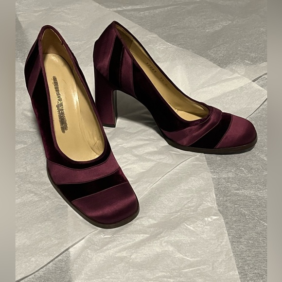 BOTTEGA VENETTA HEELS NWOT SIZE 7.5 - Picture 2 of 11